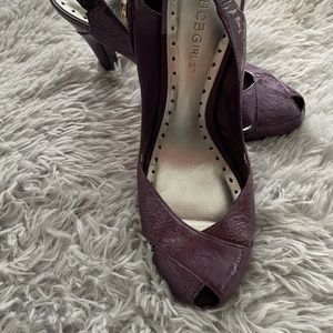 BCBG Girls Party Sling backs, eggplant in size 8